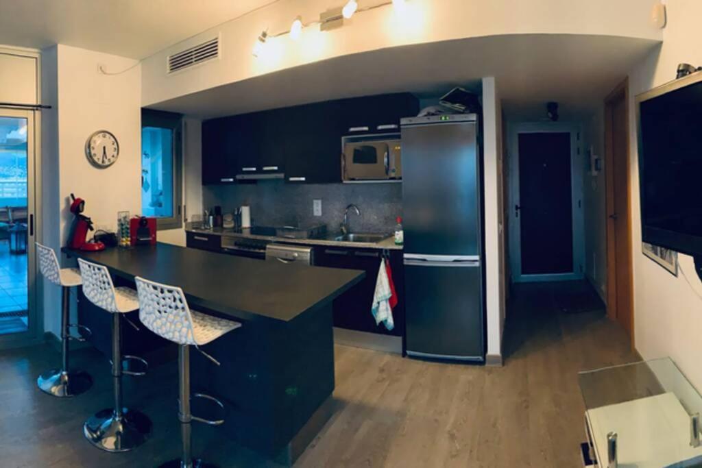 Les Marines Apartment Roses Luaran gambar